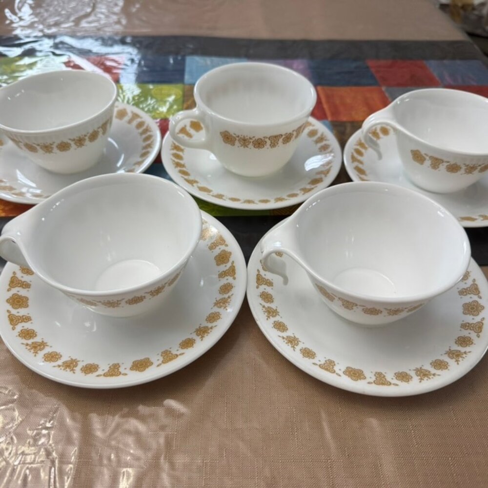 Vintage Set of 5 Corelle Butterfly Gold Coffee/Tea Cups and Saucers VG Cond - Picture 4 of 11